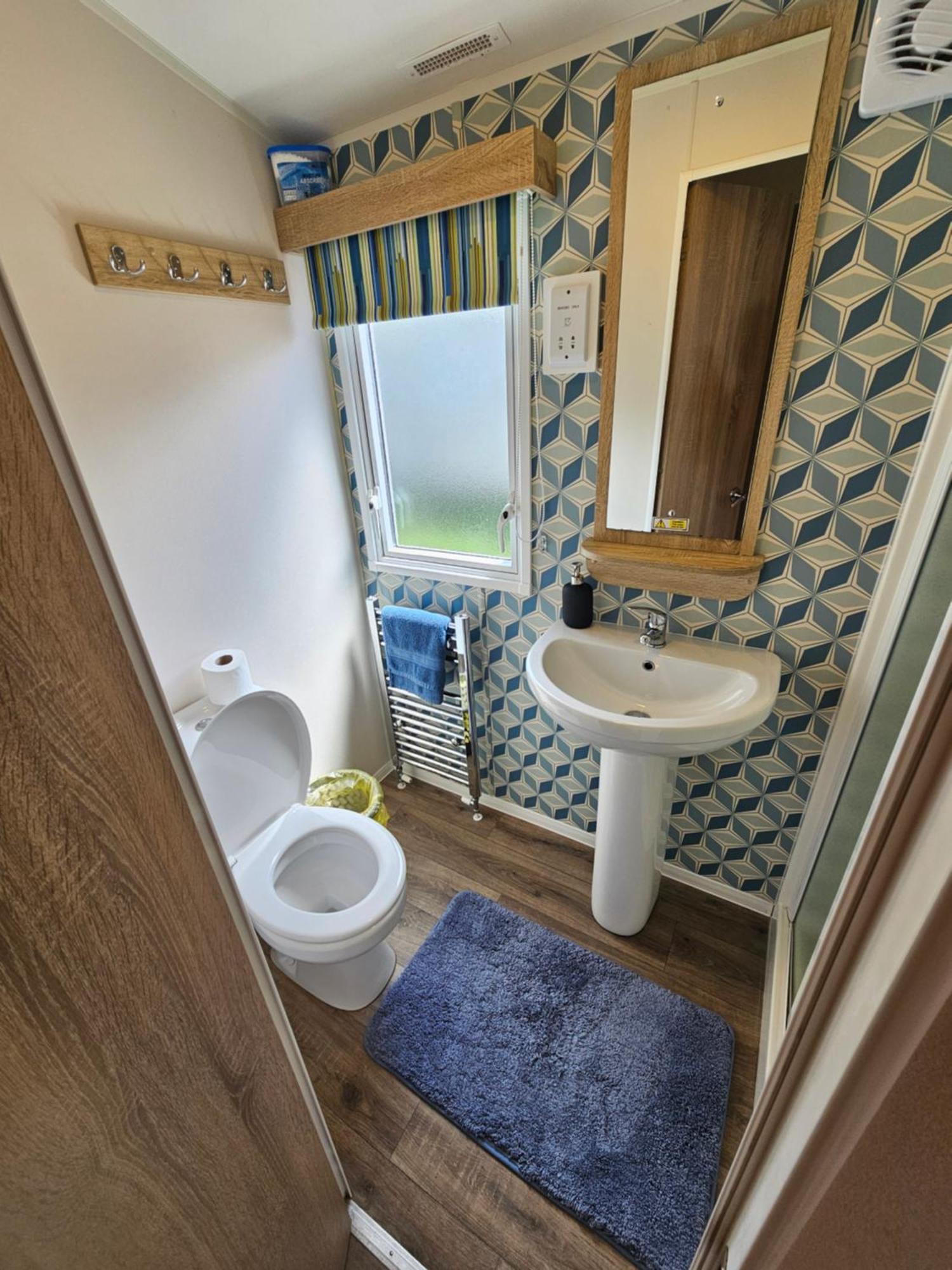 Cosy Caravan Haven Marton Mere Campsite